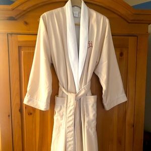 NWOT - Aji Spa Lux Robe full length